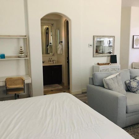 Beautiful Private Casita/Guesthouse W/ Kitchen, Access To Pool/Spa Goodyear Kültér fotó
