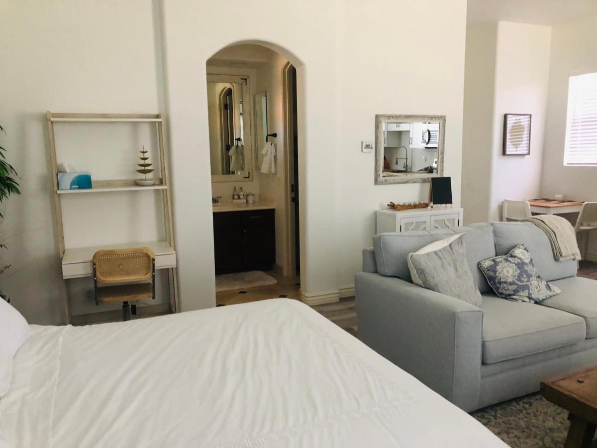 Beautiful Private Casita/Guesthouse W/ Kitchen, Access To Pool/Spa Goodyear Kültér fotó